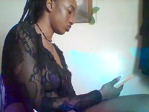 Queeen model online show from May 30, 9:33 pm