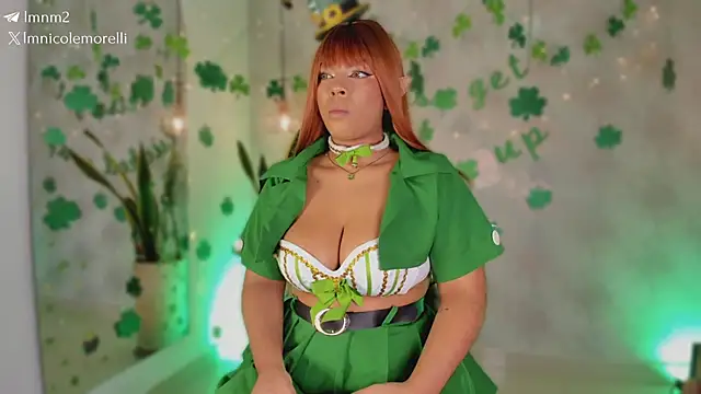 Nicolemorelli2 online show from March 17, 1:37 pm