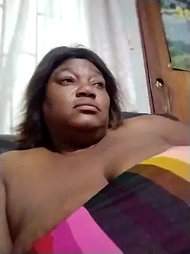 Snapshot of MATUREBUSSTY chatting on October 24, 5:31 pm MATUREBUSSTY online show from October 24, 5:31 pm