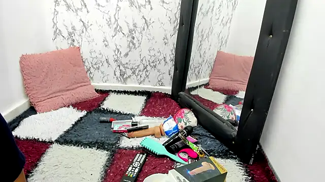 makena18 online show from November 1, 2:32 pm