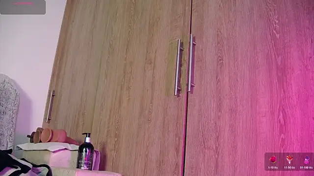 aidaadams online show from November 14, 12:27 pm