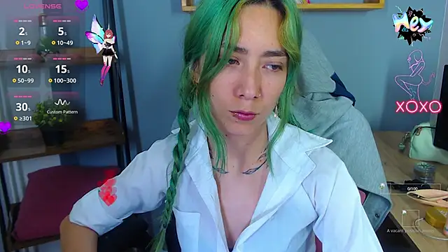 Snapshot of Erika_Stevens chatting on September 18, 9:24 pm Erika Stevens online show from September 18, 9:24 pm