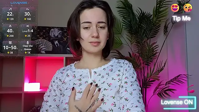 SweetieKendl online show from March 27, 10:43 pm