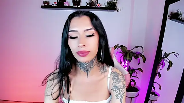 Snapshot of kali_ka_ chatting on October 17, 11:30 pm kali ka  online show from October 17, 11:30 pm