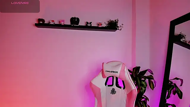 Snapshot of kali_ka_ chatting on September 10, 6:52 pm kali ka  online show from September 10, 6:52 pm