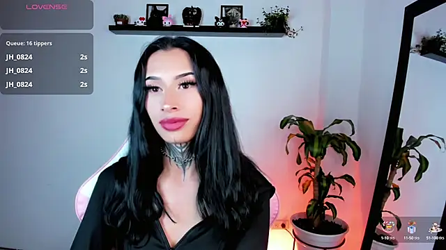 Snapshot of kali_ka_ chatting on October 16, 11:29 pm kali ka  online show from October 16, 11:29 pm