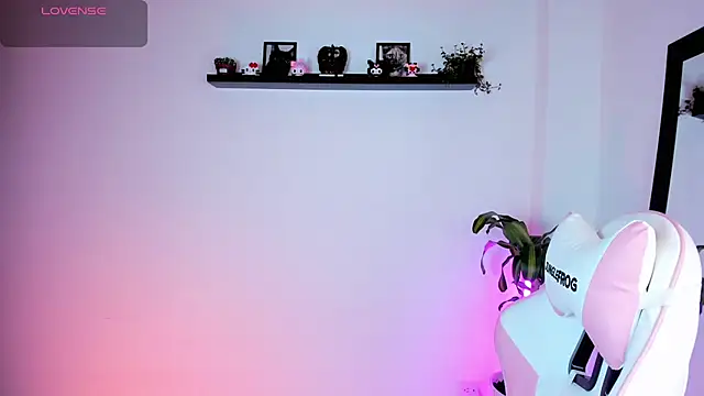 Snapshot of kali_ka_ chatting on October 22, 6:13 pm kali ka  online show from October 22, 6:13 pm