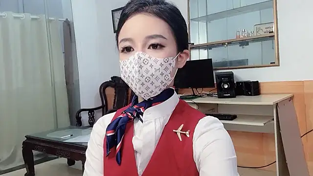 Mono-Stewardesss online show from April 27, 5:15 am