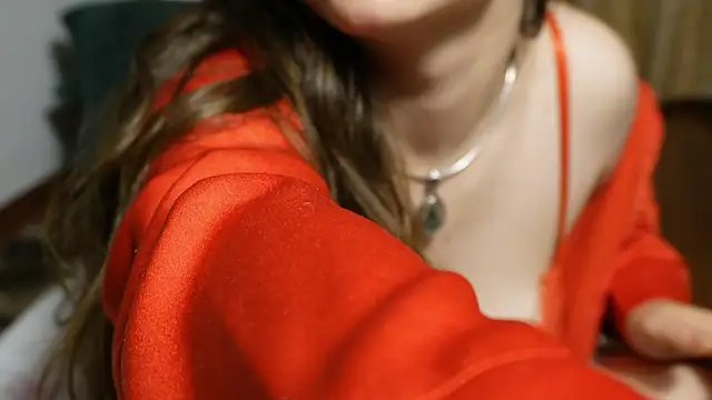 Snapshot of NaughtYHomemadE chatting on October 5, 7:52 pm NaughtYHomemadE online show from October 5, 7:52 pm