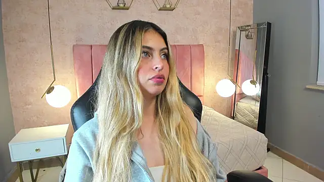 magic fernanda online show from October 28, 9:08 pm