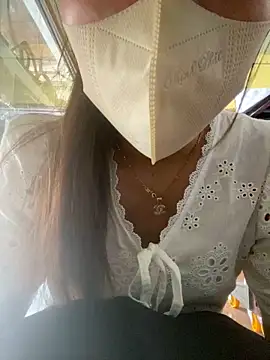 Snapshot of Rosa_998 chatting on October 19, 1:40 am Rosa 998 online show from October 19, 1:40 am