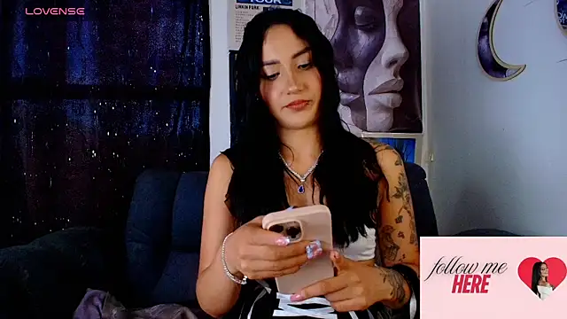 natashapridee  online show from September 20, 8:29 pm