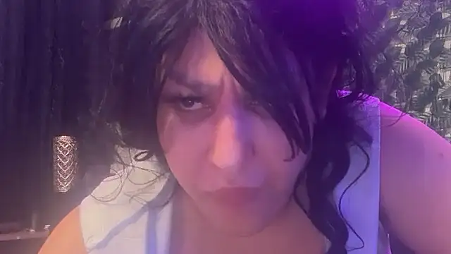 BareSlut6666LA online show from October 10, 5:56 am