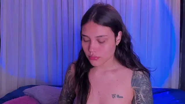 sweett dirty online show from March 24, 12:43 pm