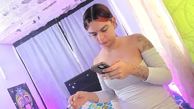 Megan Miles02 online show from March 17, 10:25 pm