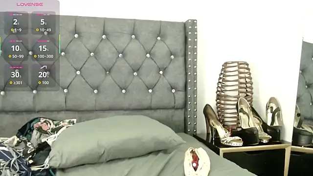 Snapshot of KhateShar chatting on September 24, 1:54 pm KhateShar online show from September 24, 1:54 pm