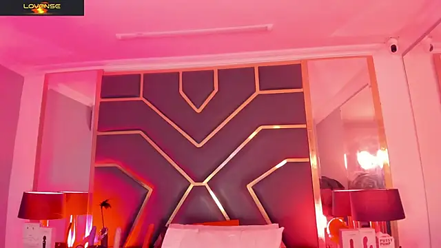 Snapshot of Scarlettt_Ass chatting on September 25, 12:37 pm Scarlettt Ass online show from September 25, 12:37 pm