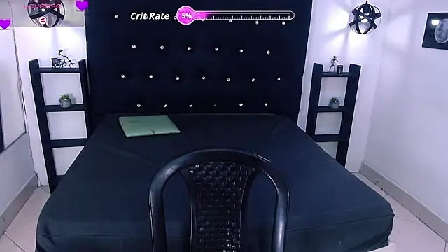 Mels  online show from October 9, 6:34 pm