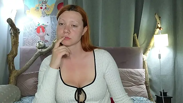 MileyMiller online show from May 27, 2:14 pm