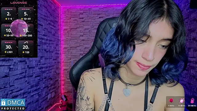 Snapshot of BellaOdisea chatting on September 30, 8:13 pm BellaOdisea online show from September 30, 8:13 pm