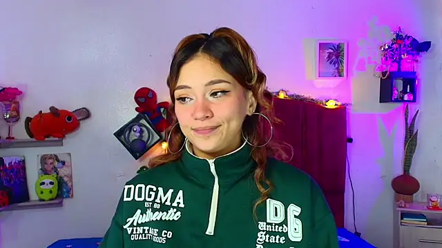 alisson zafiro  online show from February 24, 3:16 am