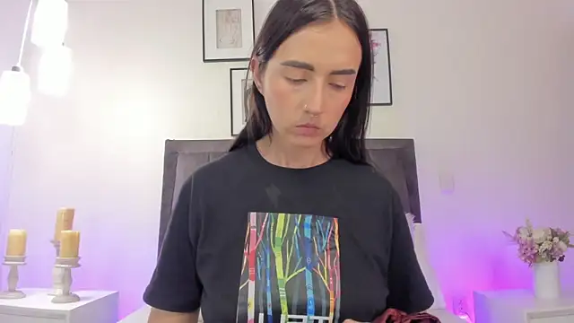 helen mooree online show from March 12, 12:41 pm