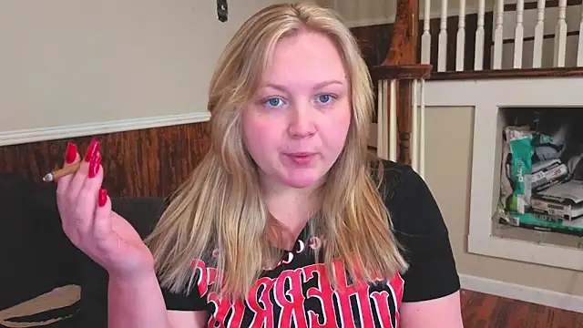 PhatAssBlond online show from February 13, 5:36 pm