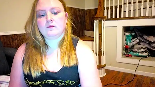 PhatAssBlond online show from February 1, 11:36 pm