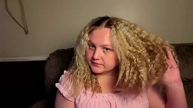 PhatAssBlond online show from July 20, 9:37 pm