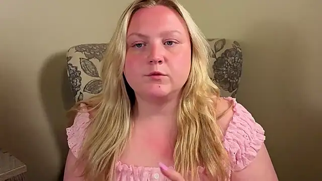PhatAssBlond online show from July 2, 1:27 am