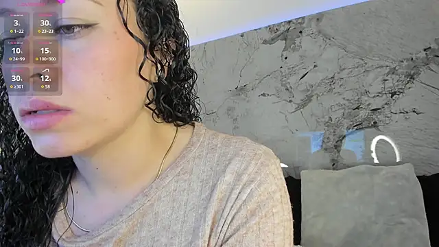 Snapshot of LIZ_HOLMES chatting on October 29, 11:03 am LIZ HOLMES online show from October 29, 11:03 am