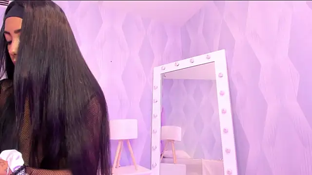 Snapshot of abby_adams20 chatting on October 16, 10:40 am abby adams20 online show from October 16, 10:40 am