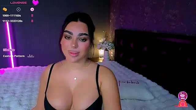 babyleilaa online show from October 24, 7:48 am