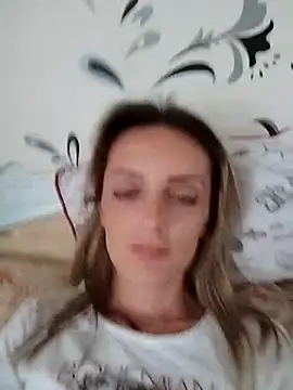 SophyGirl online show from April 19, 1:33 pm