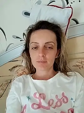 SophyGirl online show from April 18, 12:18 pm