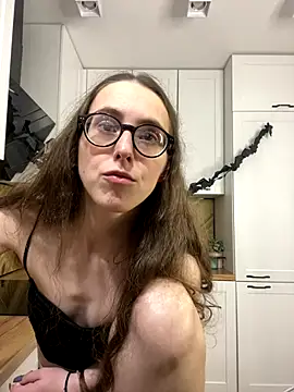 Snapshot of MartiniiSelenna chatting on October 29, 9:24 am MartiniiSelenna online show from October 29, 9:24 am