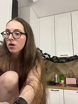 Snapshot of MartiniiSelenna chatting on October 27, 9:05 am MartiniiSelenna online show from October 27, 9:05 am