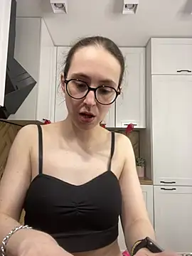 MartiniiSelenna online show from April 1, 6:58 am