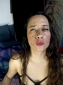 lovely kitt online show from December 21, 5:01 am