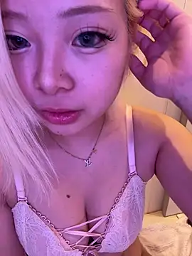 Rei1216xo online show from March 25, 7:00 am