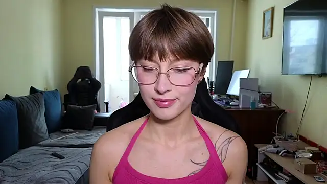 MalvinaBlum online show from March 19, 4:50 am