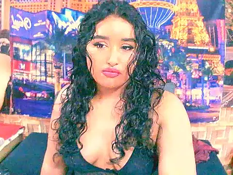 Snapshot of IndianAngel4u chatting on October 11, 4:31 pm IndianAngel4u online show from October 11, 4:31 pm