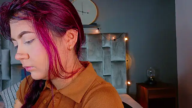 Snapshot of alaia-rogers chatting on October 2, 11:48 am alaia-rogers online show from October 2, 11:48 am