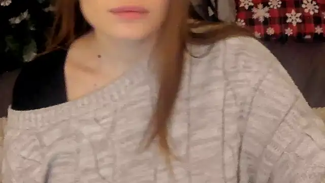 IceDanielles online show from January 12, 1:38 pm