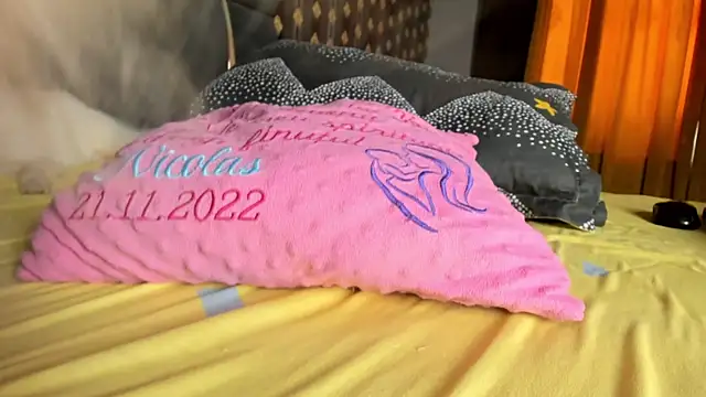 virgin pussy18 online show from September 30, 2:01 pm