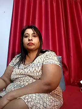 Snapshot of raniofsex02 chatting on October 24, 11:01 pm raniofsex02 online show from October 24, 11:01 pm