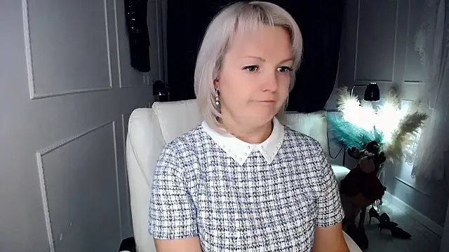 Juarnea online show from January 16, 2:24 pm