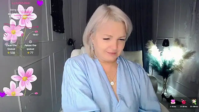 Juarnea online show from October 23, 2:01 pm