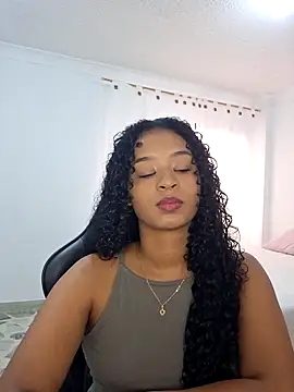 Tammy-Bliss online show from April 9, 7:30 pm