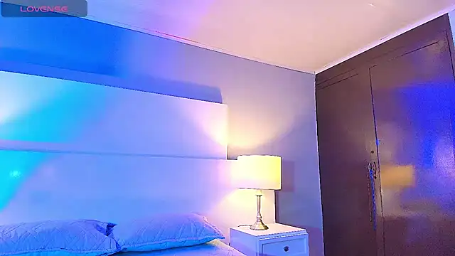 Tamaraakins online show from October 4, 1:06 pm